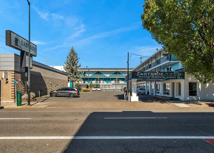 Eastside Lodge Portland
